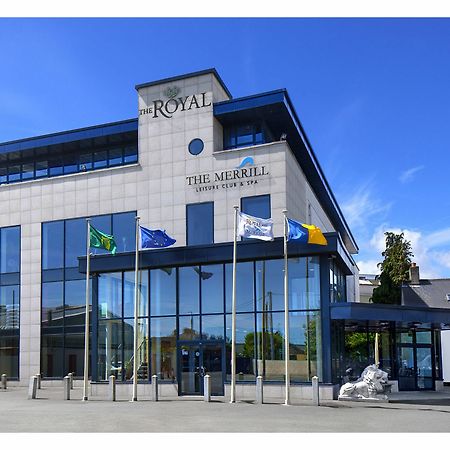 The Royal Hotel & Leisure Centre Брей Екстериор снимка